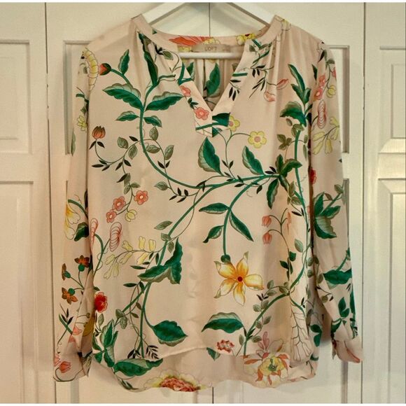 Loft pink floral notch neck blouse size small petite - Picture 3 of 10